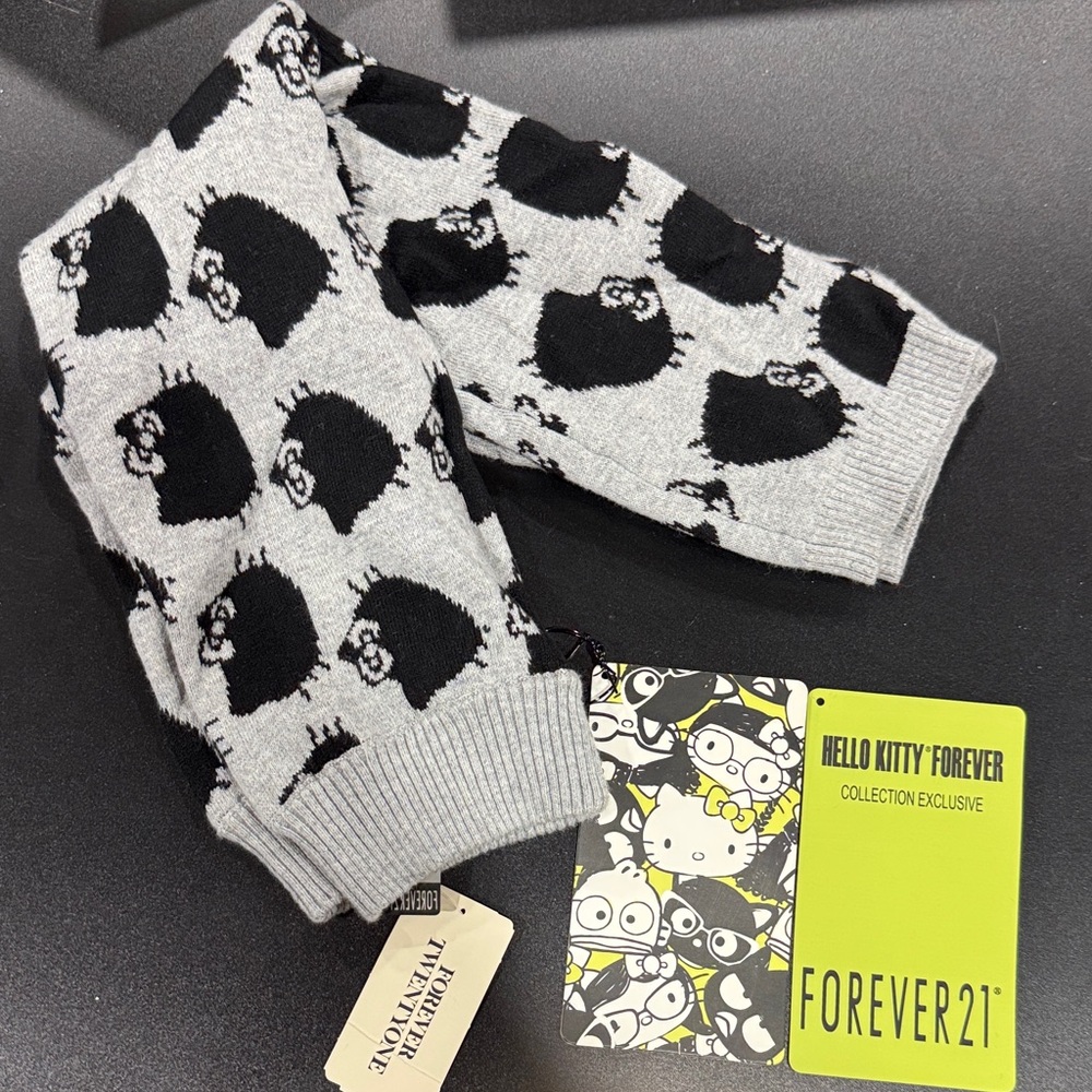 Forever 21 Hello Kitty Leg Warmers